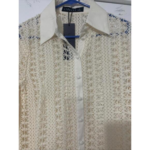 Lioness Unveiling Shirt Revolve NWT Small SheerFeminine Girlie - Picture 9 of 13